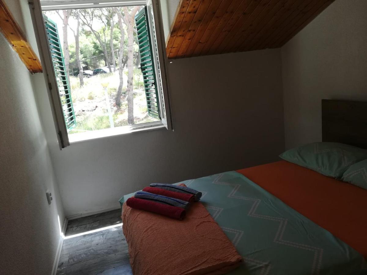 Apartmani Radic Rg Rogoznica  Exteriör bild