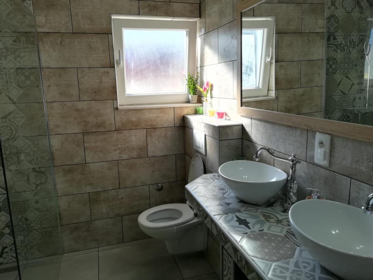 Apartmani Radic Rg Rogoznica  Exteriör bild