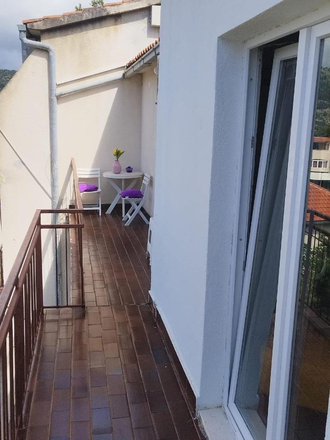 Apartmani Radic Rg Rogoznica  Exteriör bild