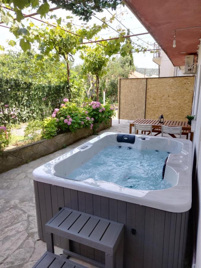 Apartmani Radic Rg Rogoznica  Exteriör bild